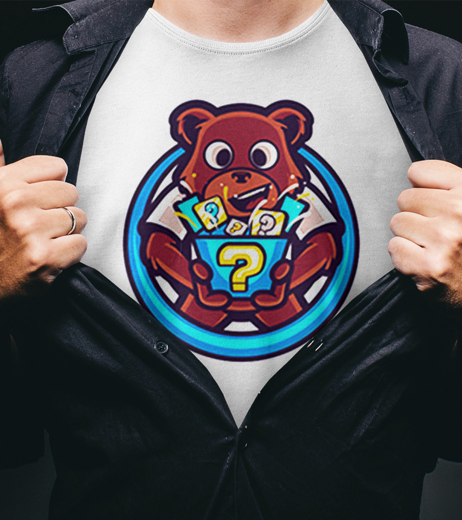 Der Merch Bear Holding Mystery Question Mark Box T-Shirt