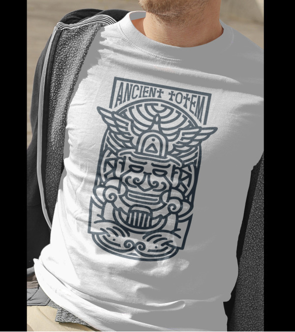 Ancient Totem Monoline Totem Pole Owl Totem Tribal Neon T-Shirt