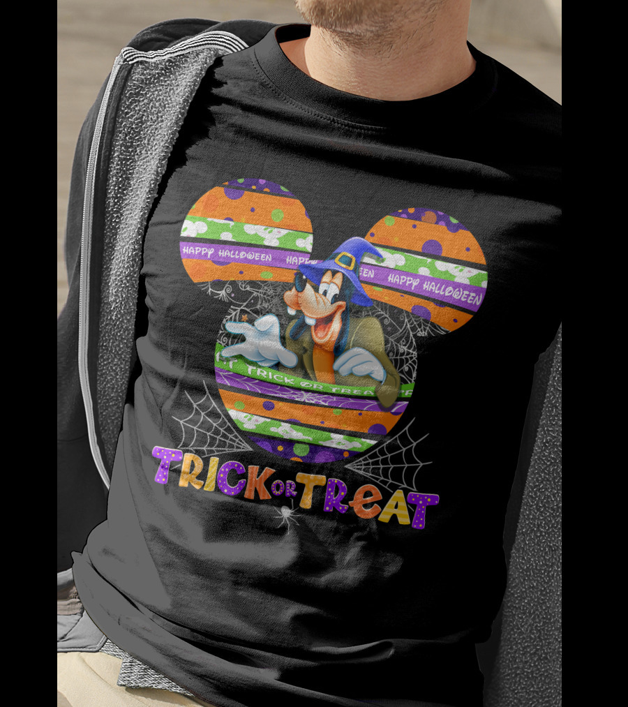 Trick Or Treat Goofy Happy Halloween Mickey Ears T-Shirt