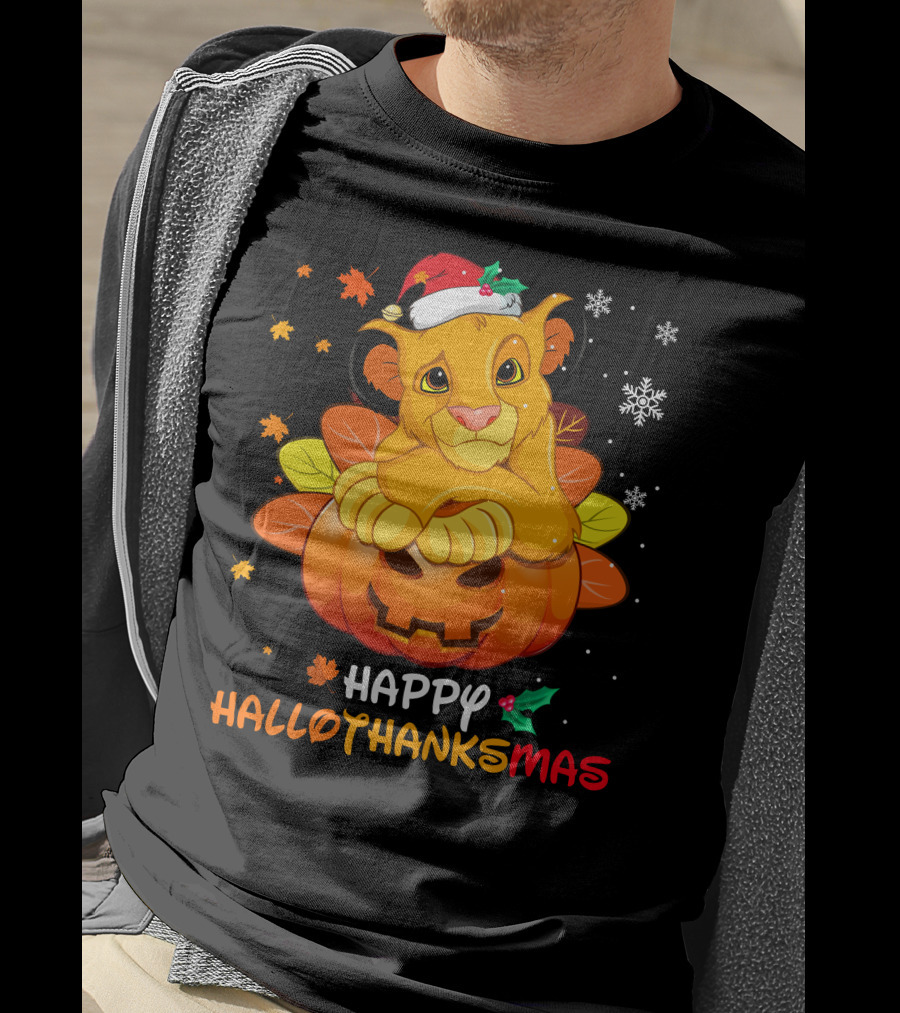 Happy Hallothanksmas Simba Pumpkin Santa Hat Snowflakes T-Shirt