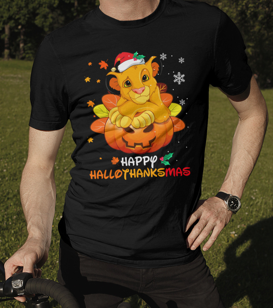 Happy Hallothanksmas Simba Pumpkin Santa Hat Snowflakes T-Shirt