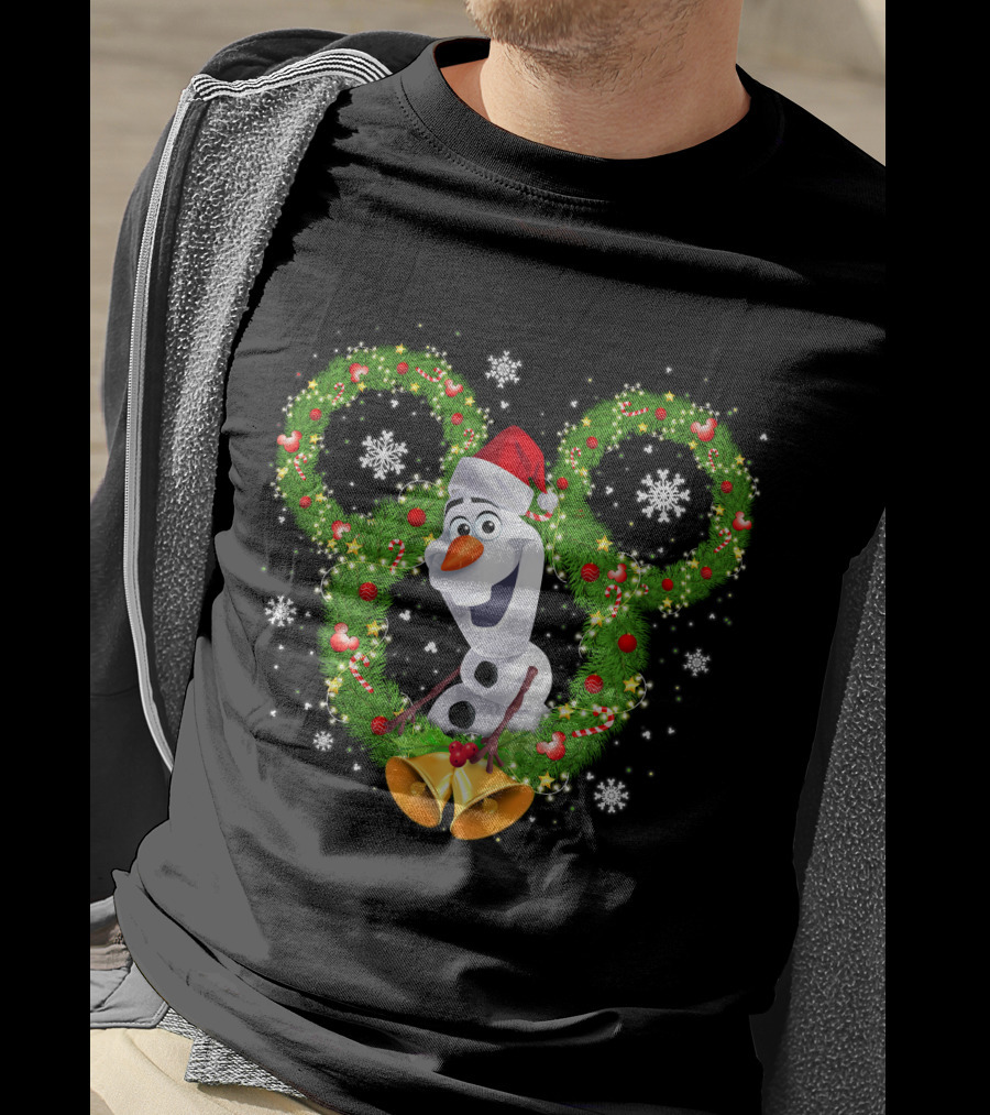 Olaf Frozen Christmas Mickey Wreath With Snowflakes And Santa Hat T-Shirt