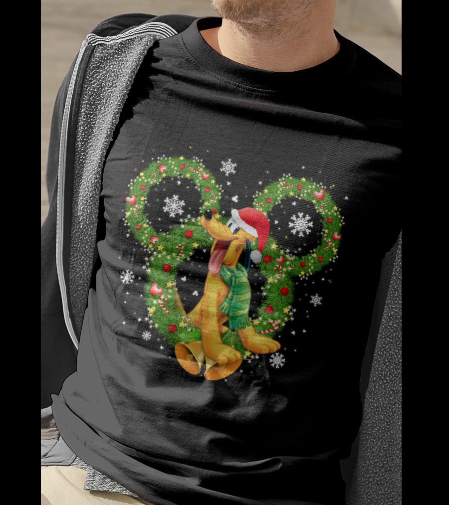 Pluto Christmas Wreath Snowflakes Santa Hat Holiday Disney T-Shirt