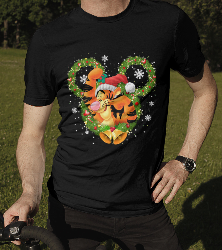 Tigger Christmas Mickey Ears Snowflakes Santa Hat Wreath T-Shirt