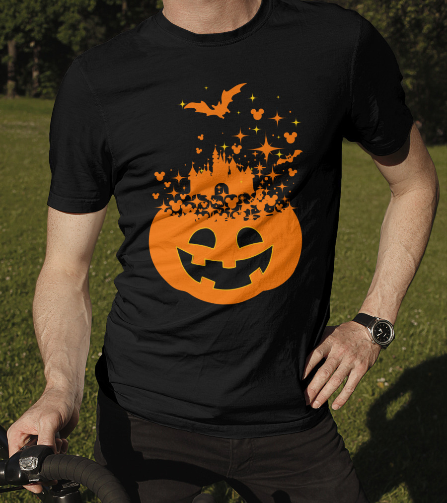 Halloween 74 Magic Pumpkin Castle And Mickey Bat Nightfall T-Shirt