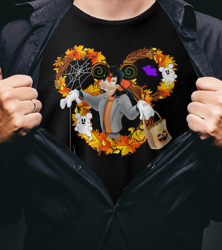 Halloween Goofy In Heart Of Autumn Leaves With Ghosts And Spider T-Shirt