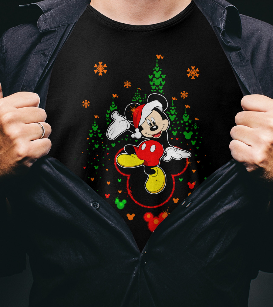 Mickey Mouse Merry Christmas 96 Santa Hat Snowflakes T-Shirt