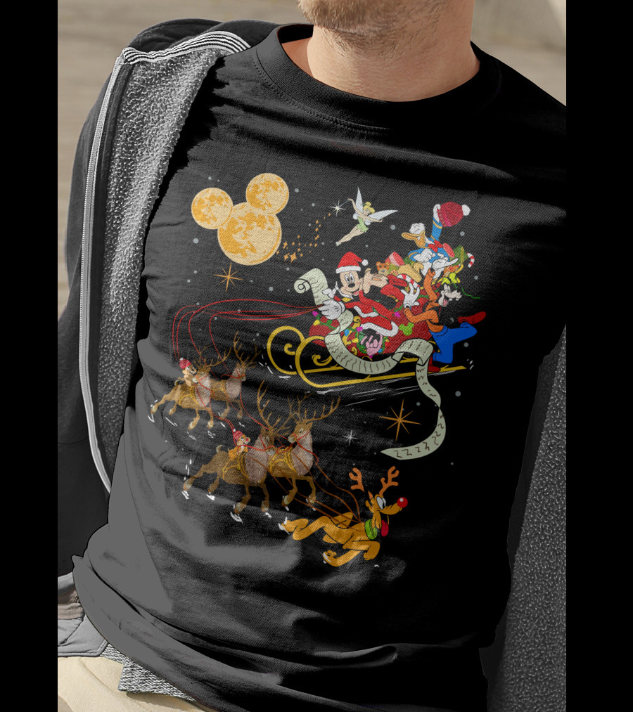 Mickey And Friends Christmas Sleigh Ride With Santa And Reindeer T-Shirt