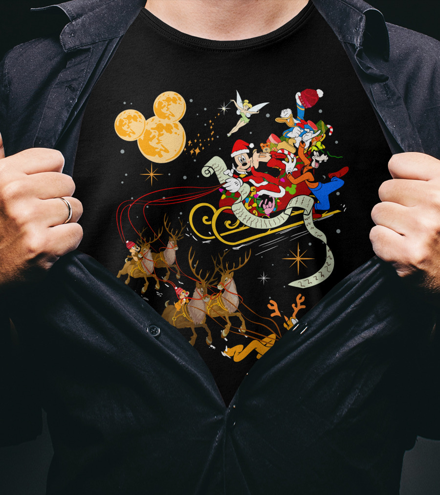 Mickey And Friends Christmas Sleigh Ride With Santa And Reindeer T-Shirt