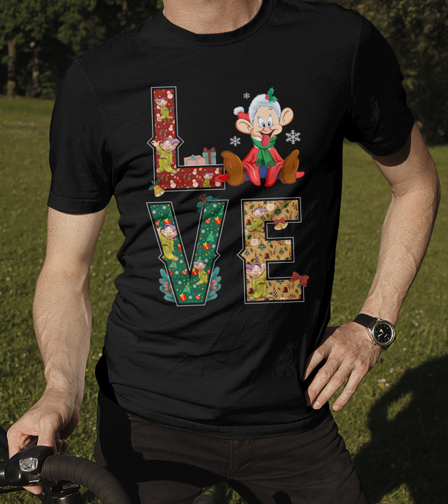 Dopey Love Christmas Snowflakes Presents Garland Bow Holiday T-Shirt