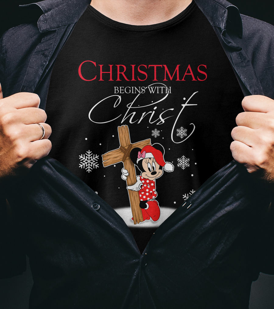 Christmas Begins With Christ Minnie Santa Hat Snowflakes T-Shirt