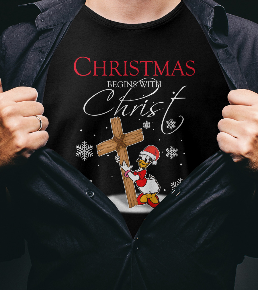 Christmas Begins With Christ Снежинки Крест Рождественский Утка Красный Колпак Носкиobos Отobwhat T-Shirt