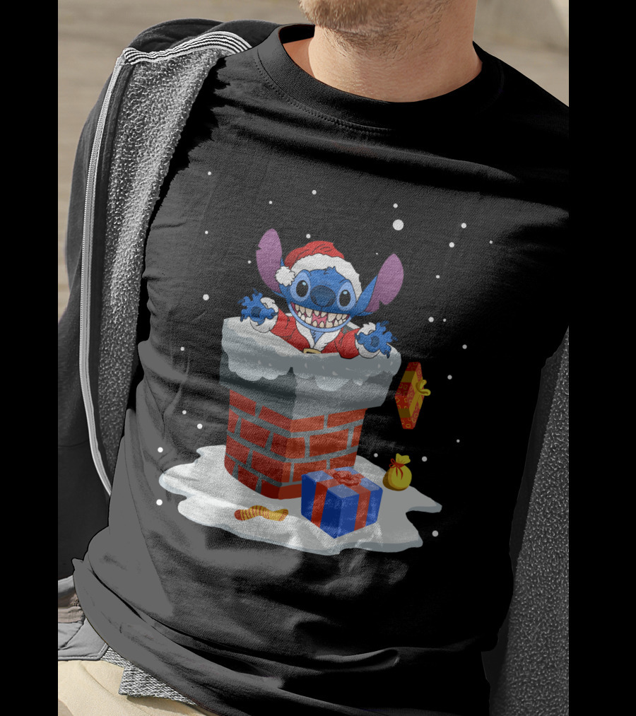 Stitch Santa Chimney Christmas Presents Snowfall T-Shirt