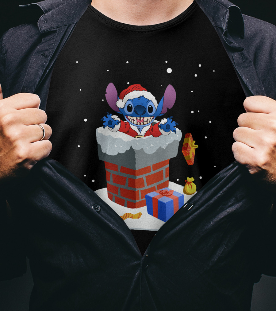 Stitch Santa Chimney Christmas Presents Snowfall T-Shirt
