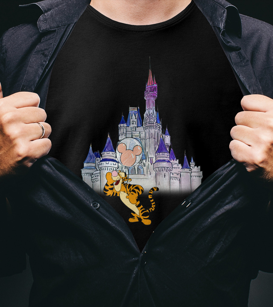 Tigger At Disney Castle With Mickey Balloon T-Shirt