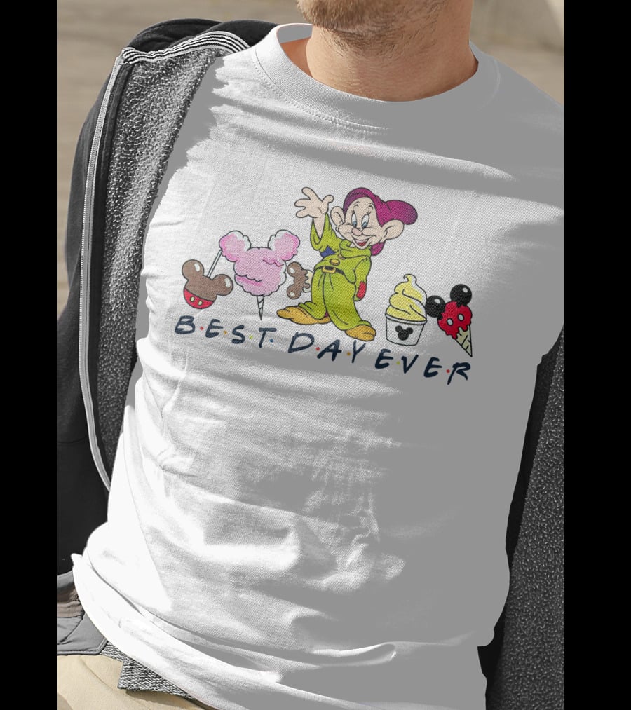 Best Day Ever Dopey Disney Snacks T-Shirt
