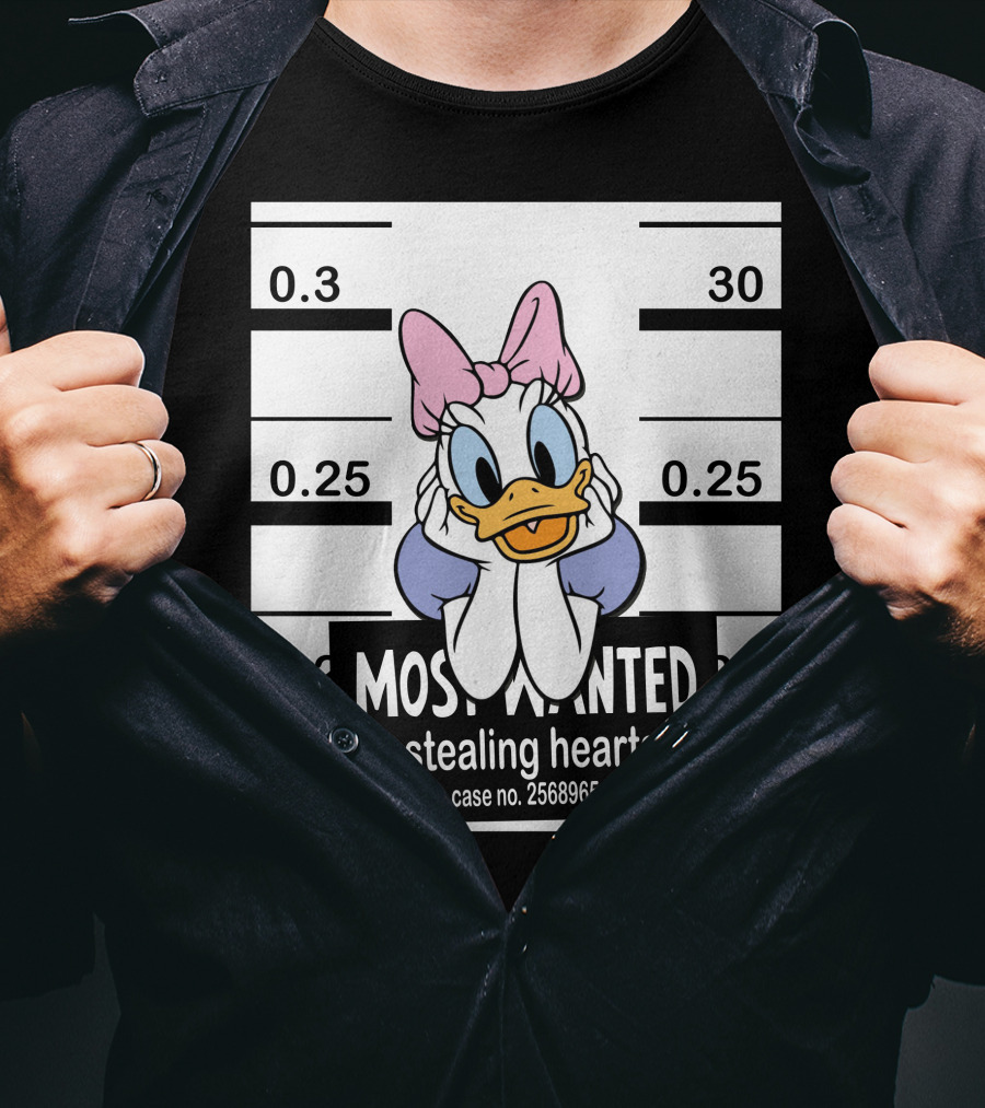 Daisy Most Wanted Stealing Hearts Case No. 2568965 T-Shirt