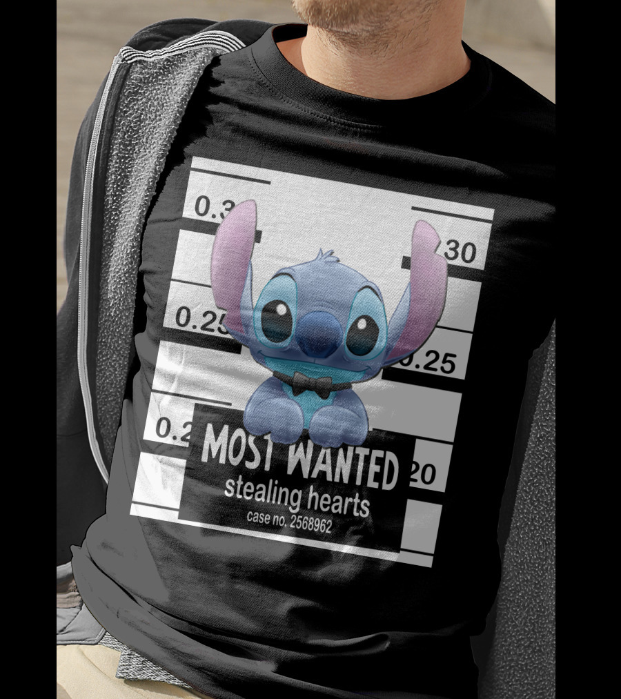 Most Wanted Stealing Hearts Alien Case No. 2568962 T-Shirt