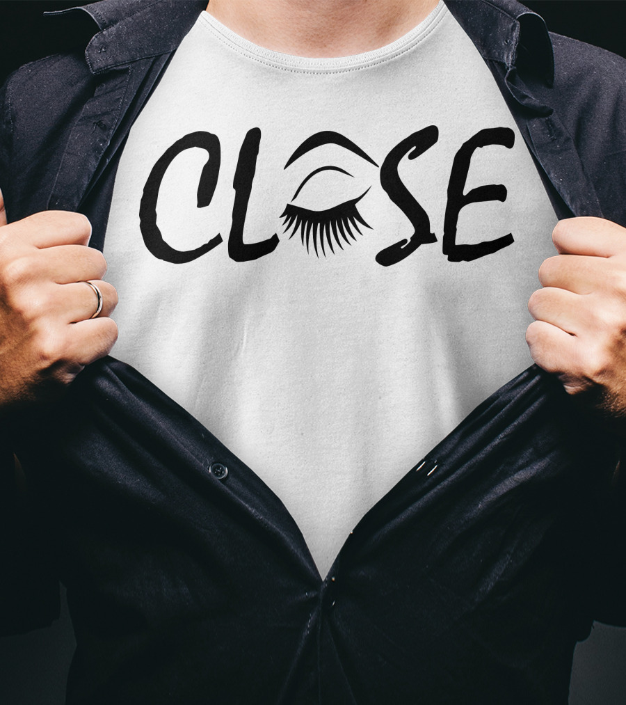 CLOSE Eyelash Logo With Eye T-Shirt