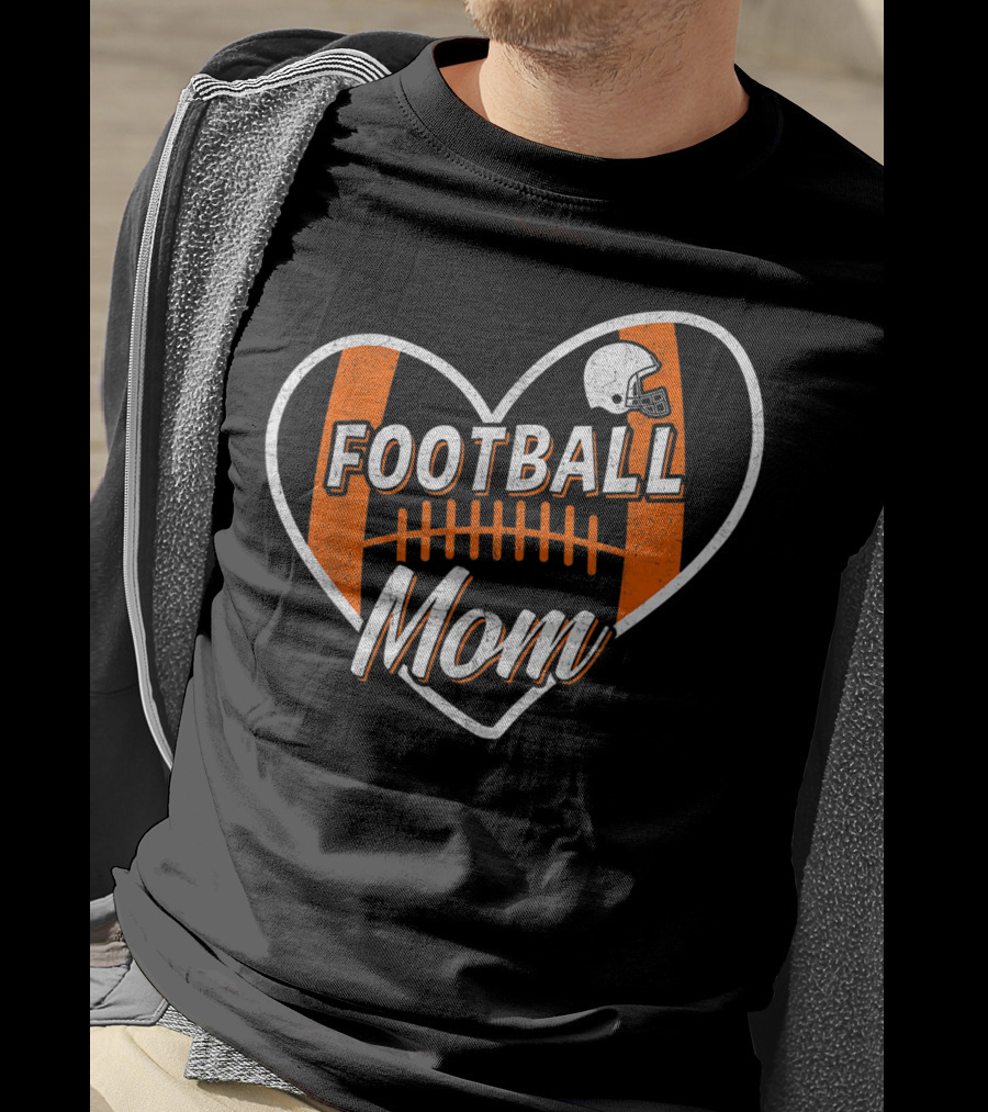 Football Mom Heart Helmet Sport T-Shirt