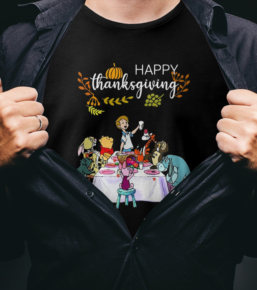 Winnie The Pooh Happy Thanksgiving Celebration With Friends At Dining Table T-Shirt