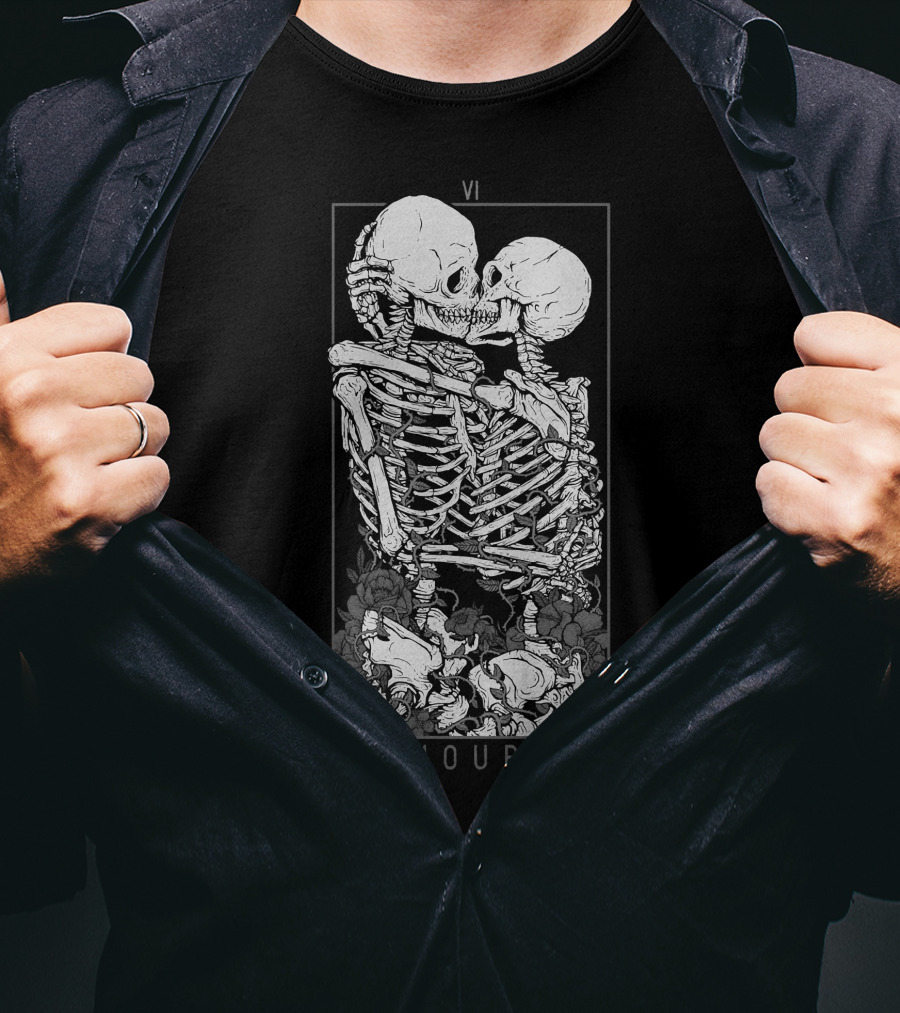 VI L'Amoureux Les Amoureux Classique Skeleton Embrace T-Shirt