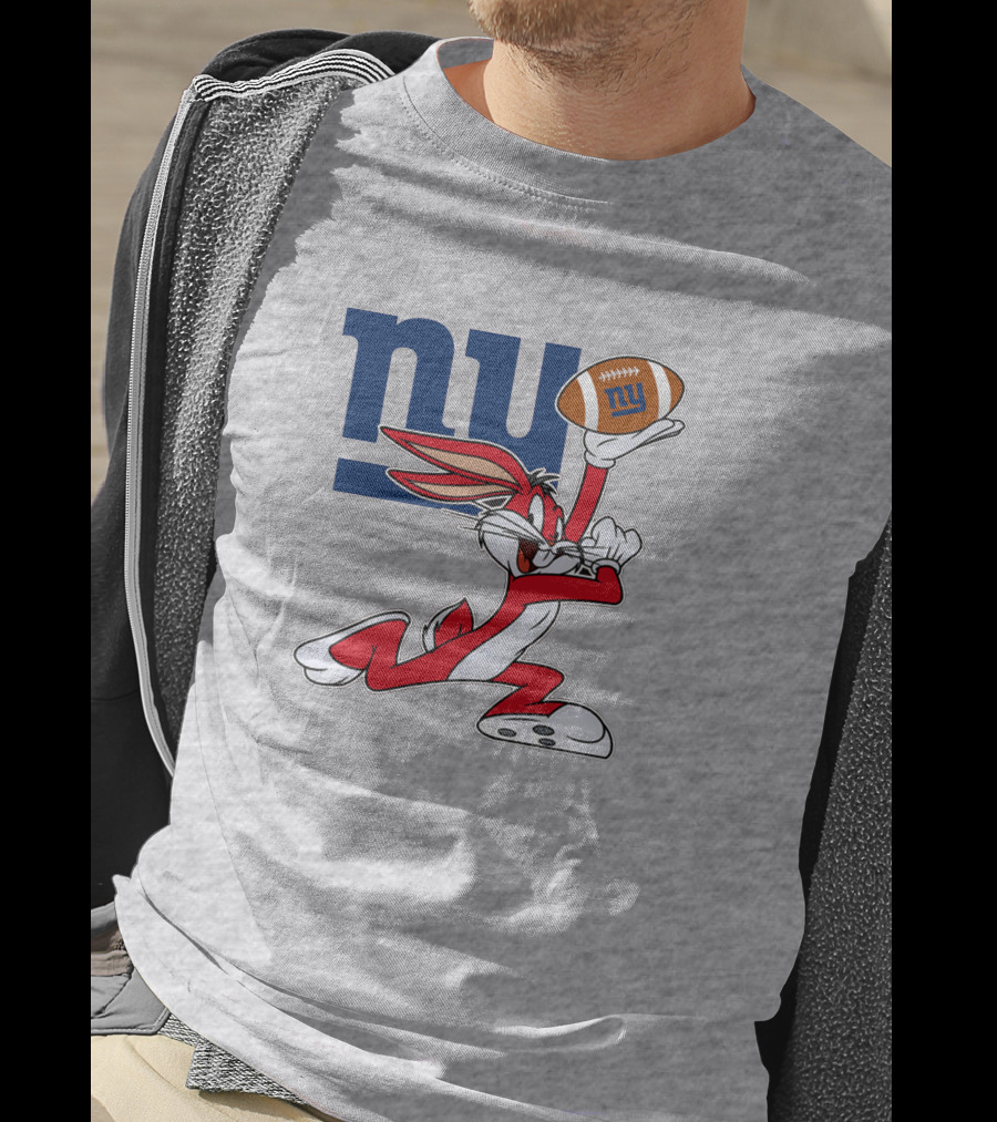 New York Giants Bugs Bunny Football T-Shirt