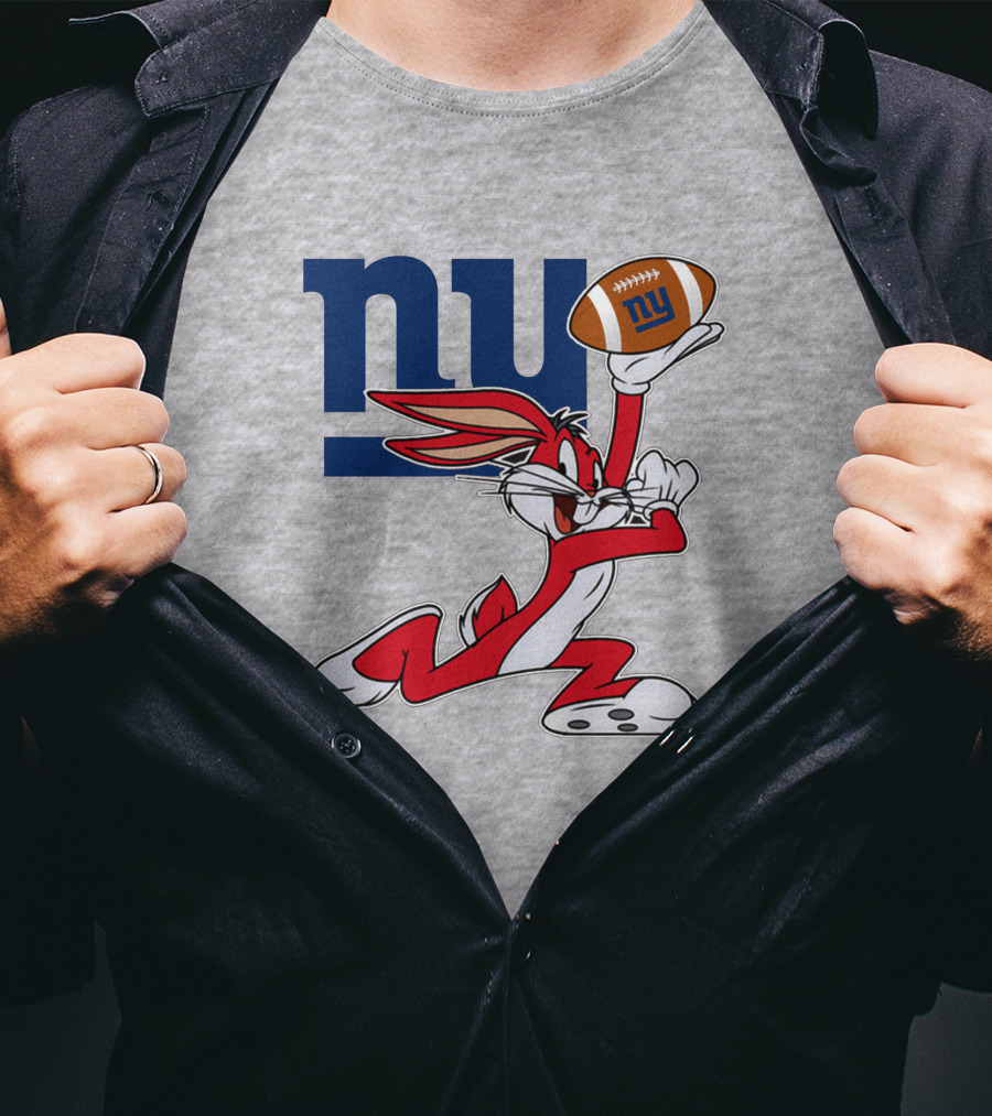 New York Giants Bugs Bunny Football T-Shirt