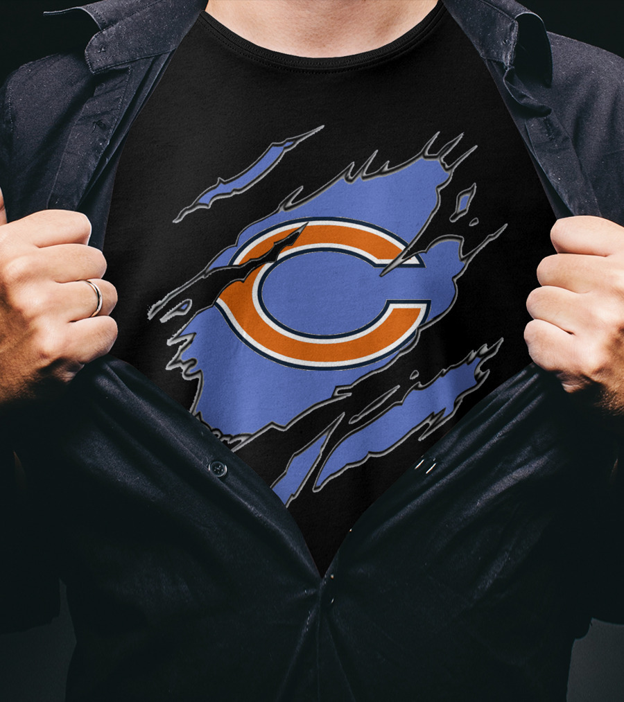 Chicago Bears Iconic C Logo In Claw Marks T-Shirt
