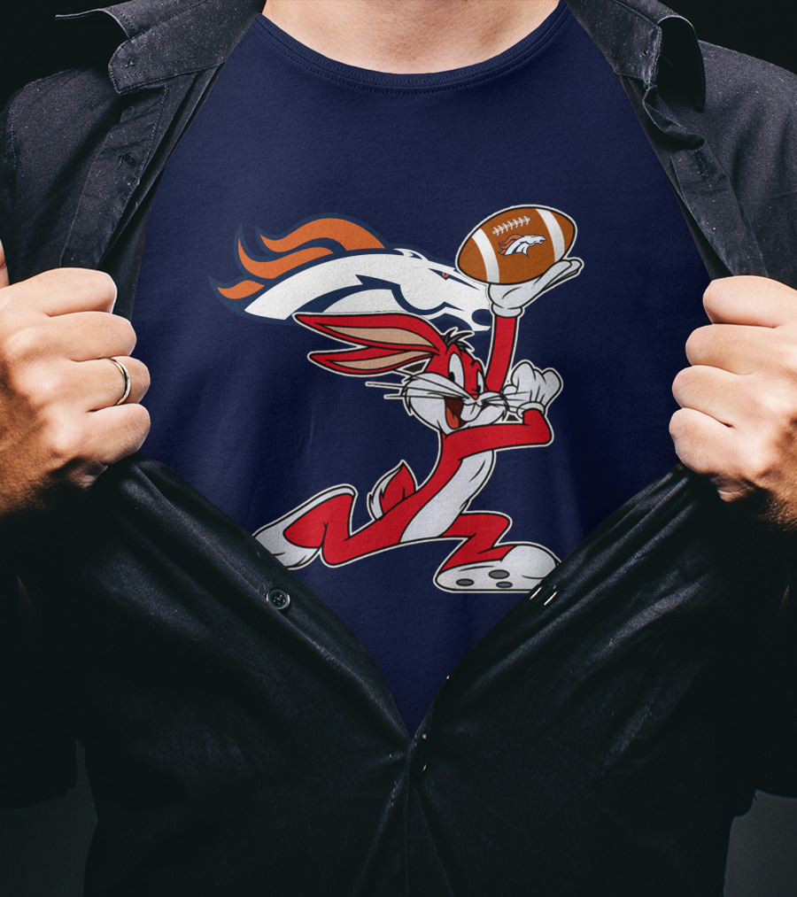 Denver Broncos Bugs Bunny Football Chiefs T-Shirt