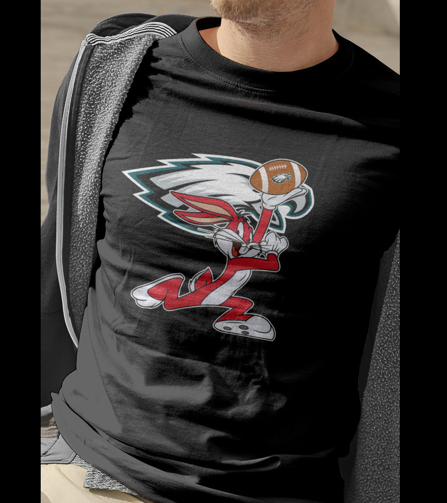 Philadelphia Eagles Looney Tunes Bunny Holding Football T-Shirt