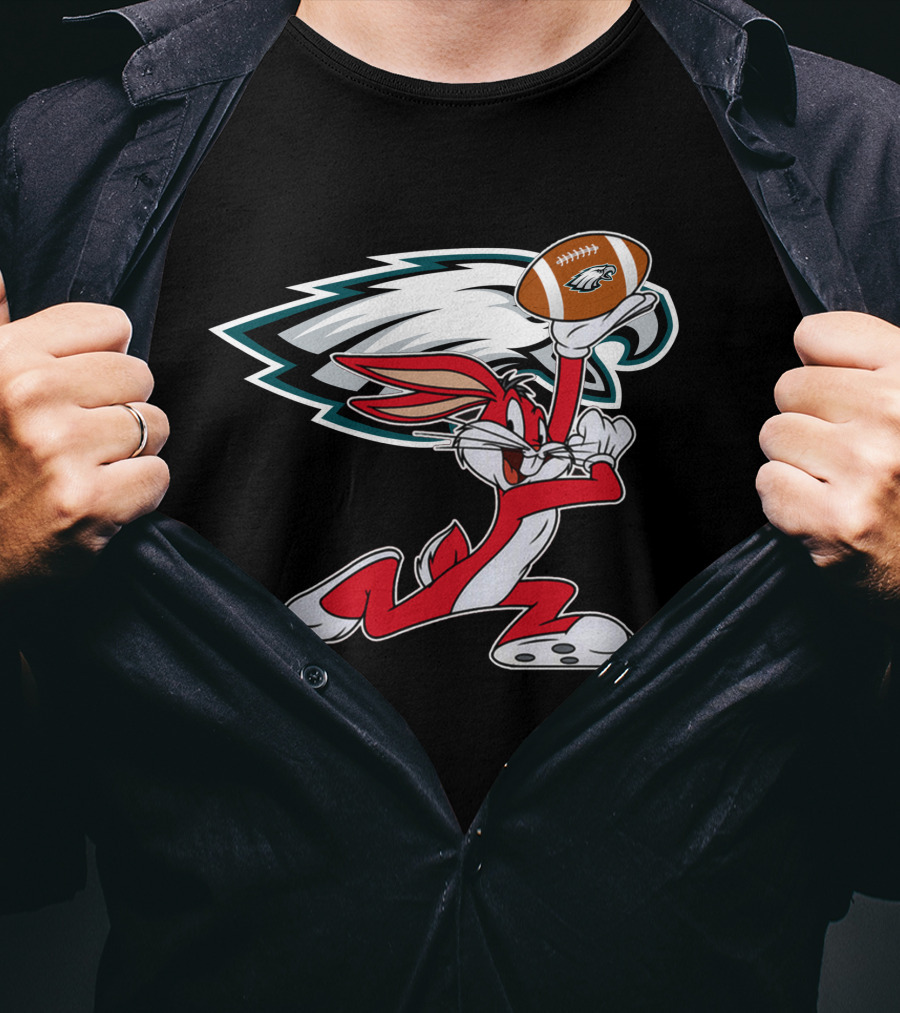 Philadelphia Eagles Looney Tunes Bunny Holding Football T-Shirt