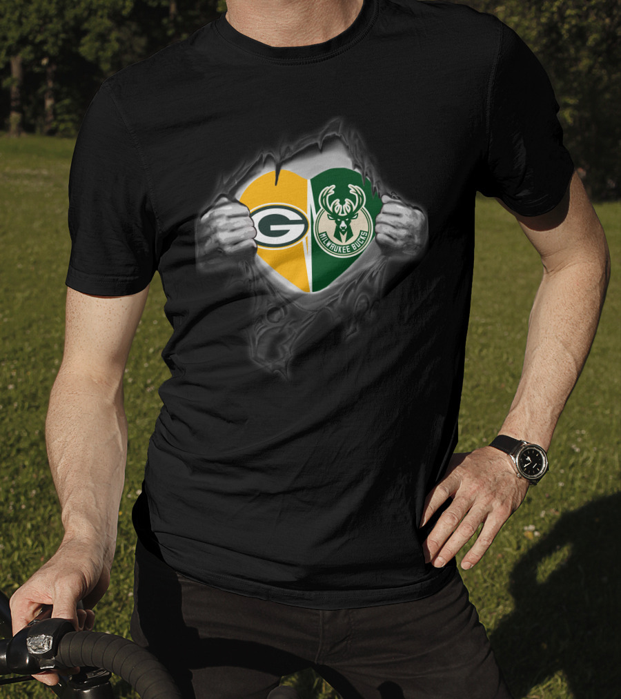 Packers Bucks Heart Green Bay Milwaukee T-Shirt
