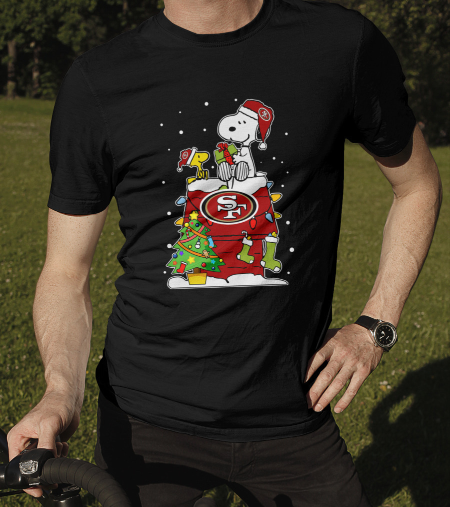 San Francisco 49ers Snoopy And Woodstock Christmas Celebration T-Shirt