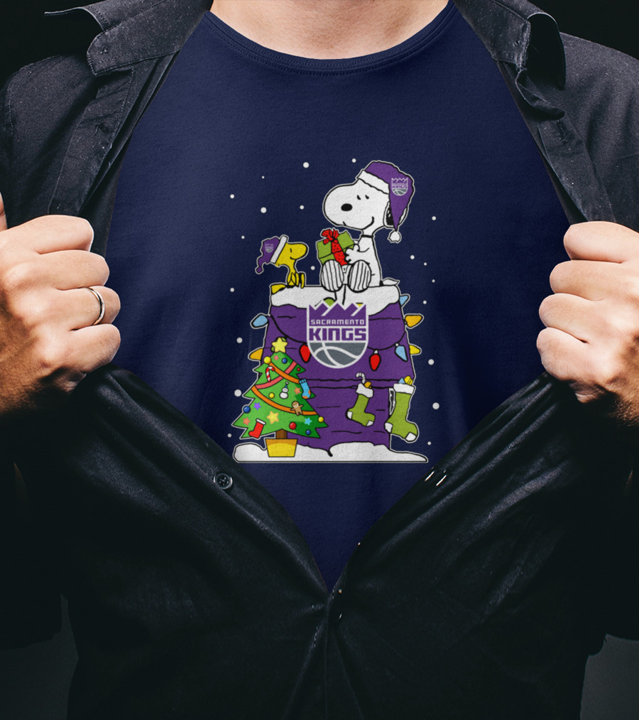 Snoopy Woodstock Sacramento Kings Christmas Tree Holiday Celebration T-Shirt