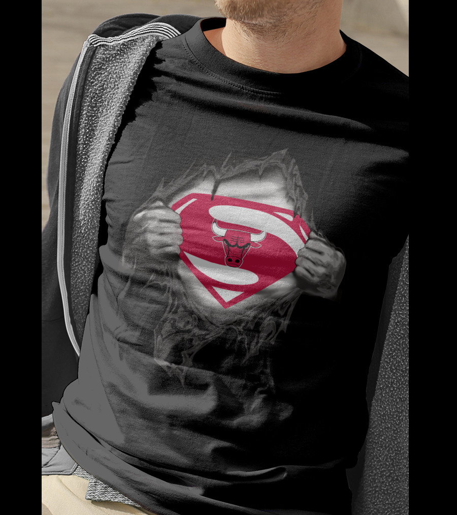 Chicago Bulls Superman Emblem Reveal T-Shirt