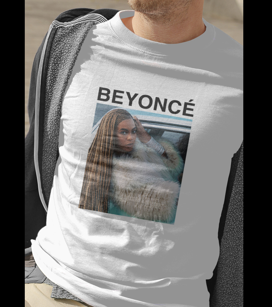 Beyoncé In Fur Coat Looking Powerful T-Shirt