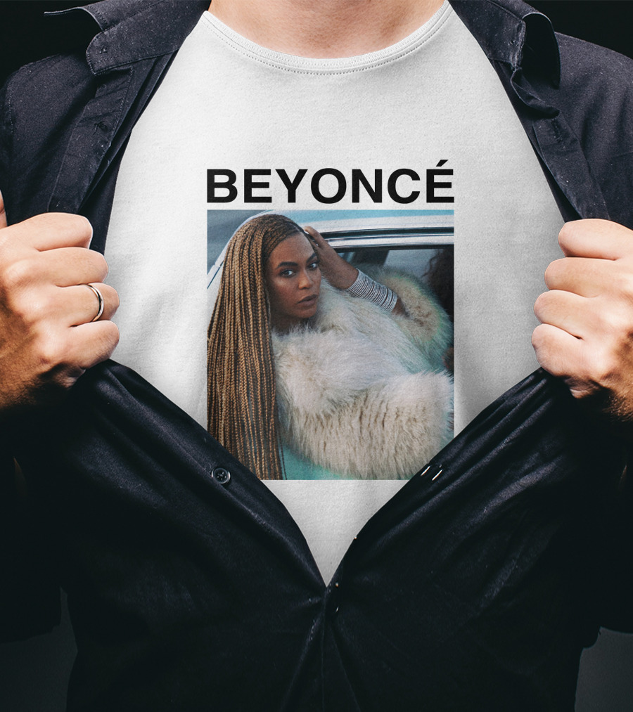 Beyoncé In Fur Coat Looking Powerful T-Shirt