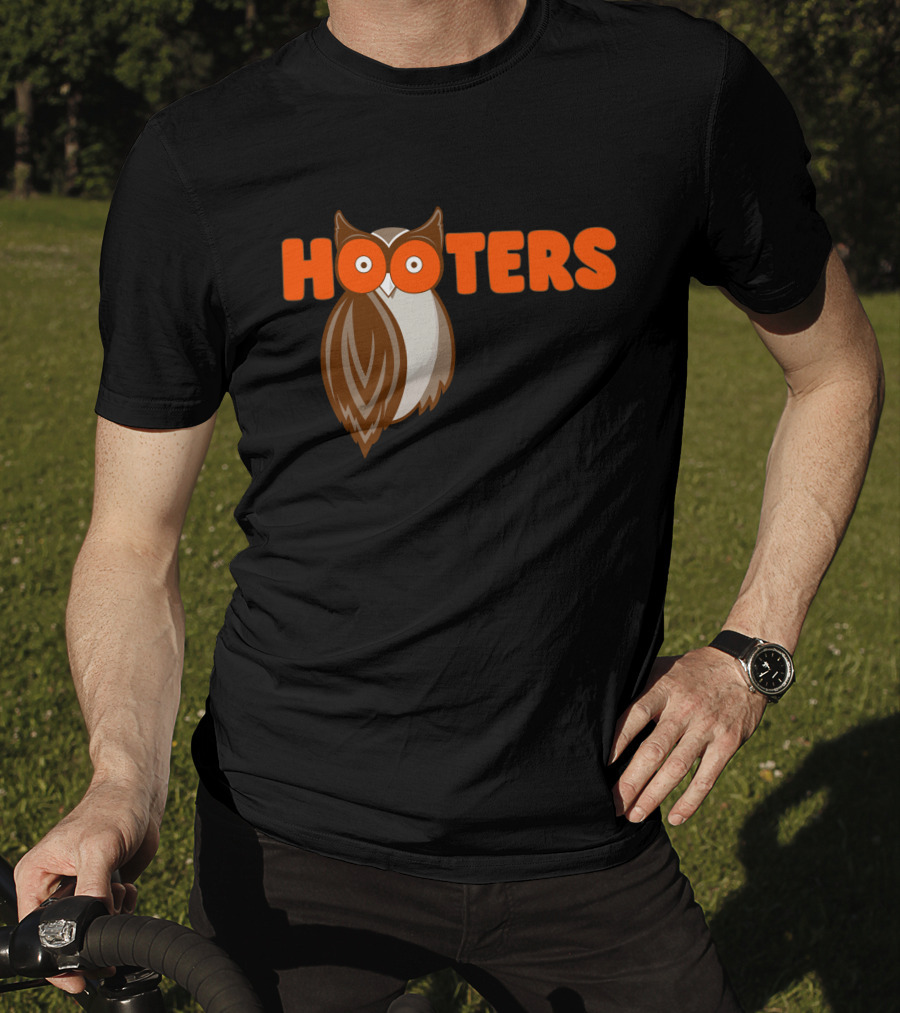 Hooters Owl Iconic T-Shirt