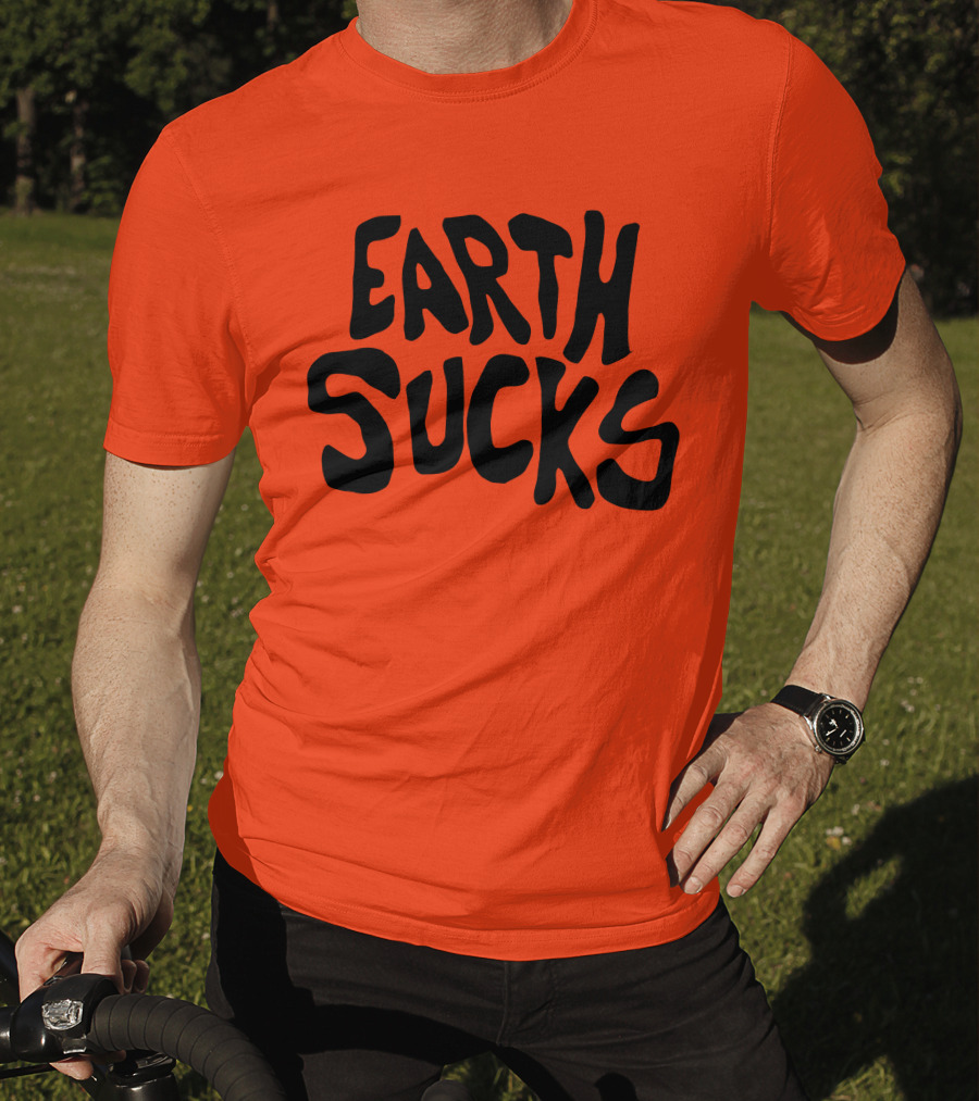 Kea Earth Sucks Earth Sucks Black Text T-Shirt