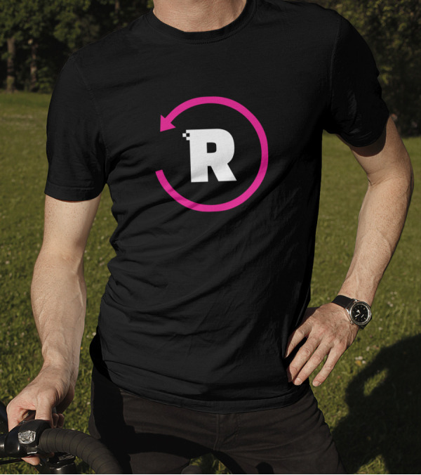 GameStop Game Informer Replay R T-Shirt