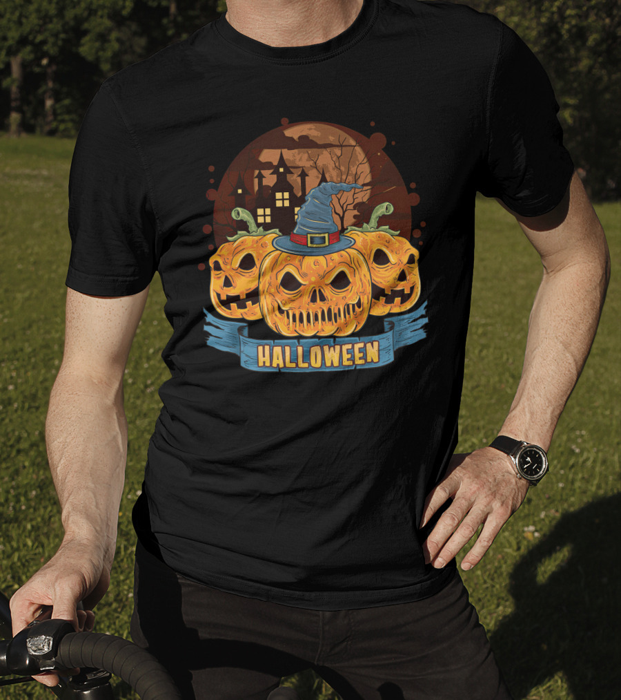 Halloween Spooky Pumpkins With Haunted House And Witch Hat T-Shirt