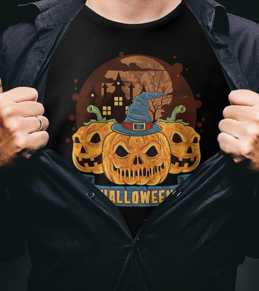 Halloween Spooky Pumpkins With Haunted House And Witch Hat T-Shirt