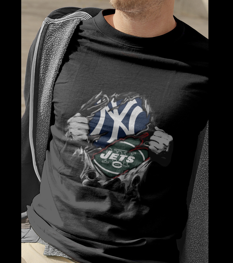 New York Yankees NY And New York Jets Logo Fusion T-Shirt