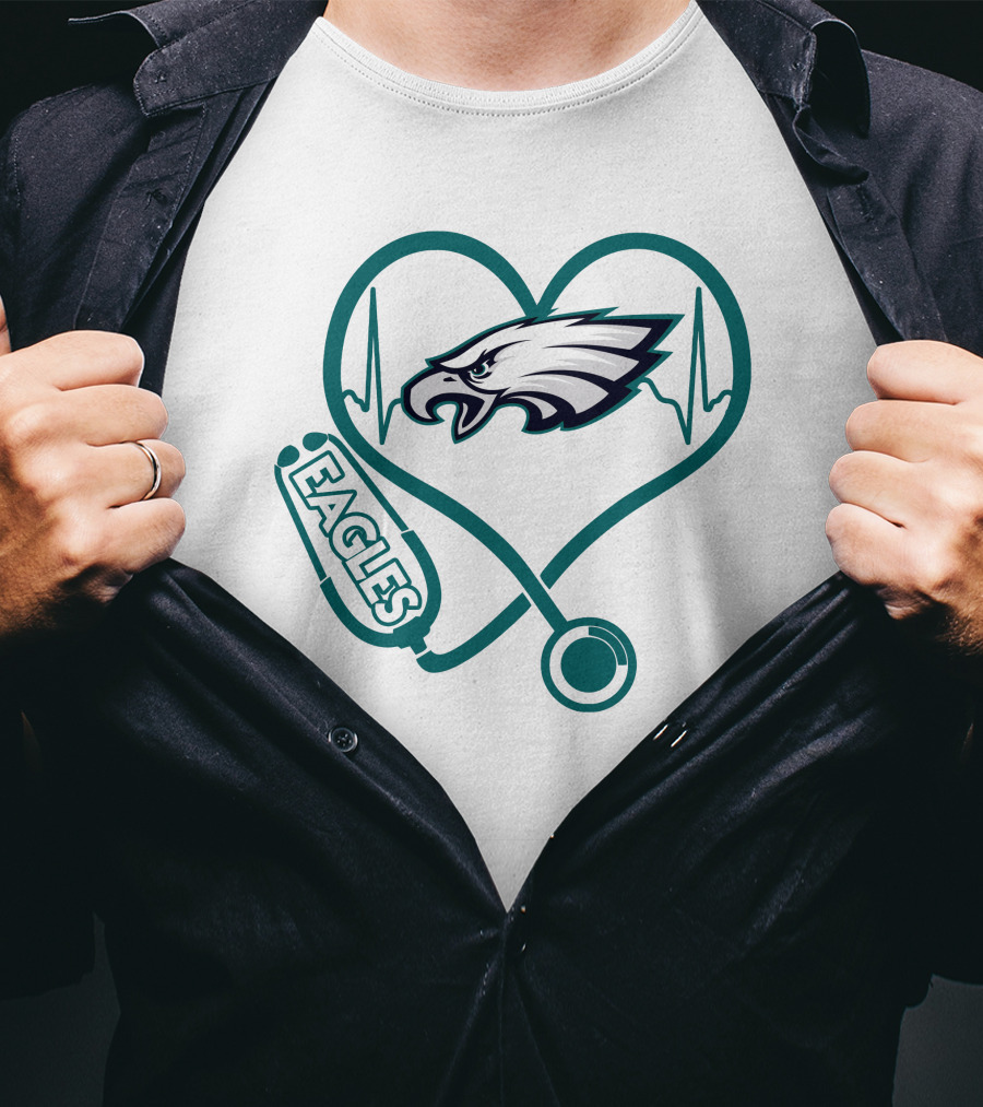 Philadelphia Eagles Stethoscope Heart Nurse Love T-Shirt
