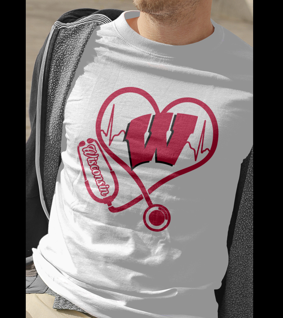 Nurse Love Wisconsin Badgers Heartbeat Stethoscope T-Shirt