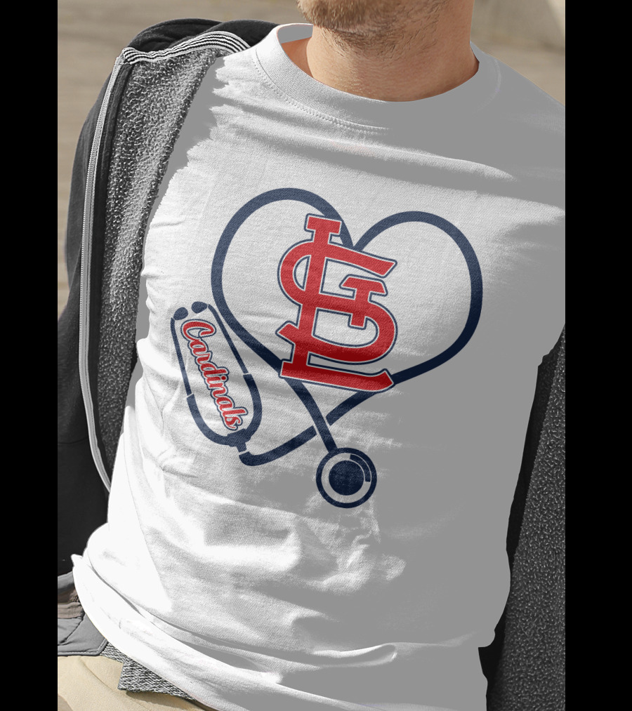 St. Louis Cardinals Nurse Heart Stethoscope Love T-Shirt