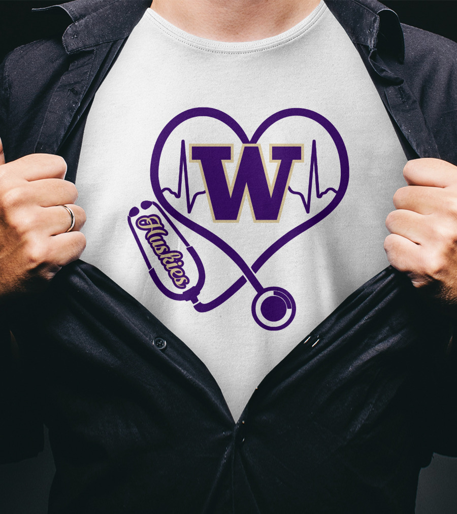 Huskies Stethoscope Heart W Washington T-Shirt