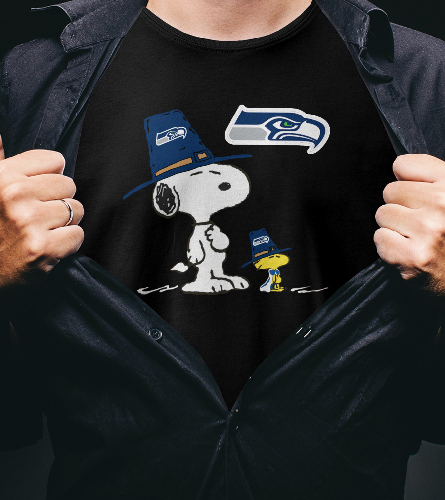Seattle Seahawks Snoopy And Woodstock Thanksgiving Hat Football Celebration T-Shirt