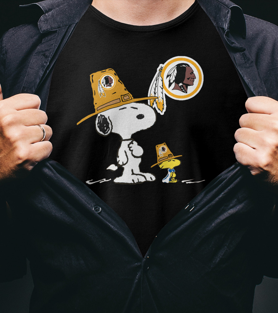 Snoopy And Woodstock Pilgrim Hats Washington Redskins T-Shirt